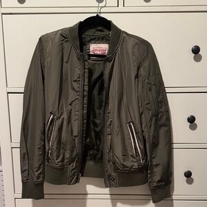 [Levi' Strauss & CO] Khaki Bomber Jacket